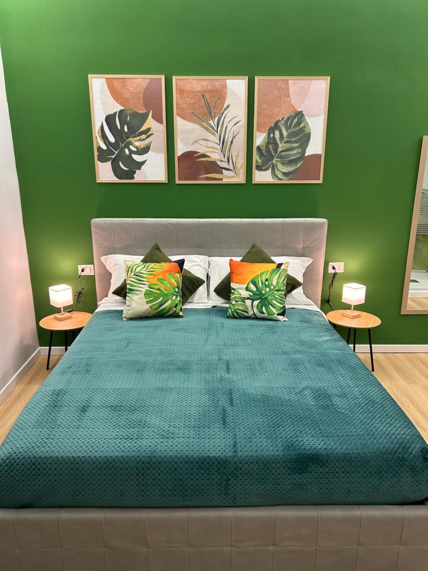 Vomero Suite And Deluxe Room B&B Napoli Zewnętrze zdjęcie