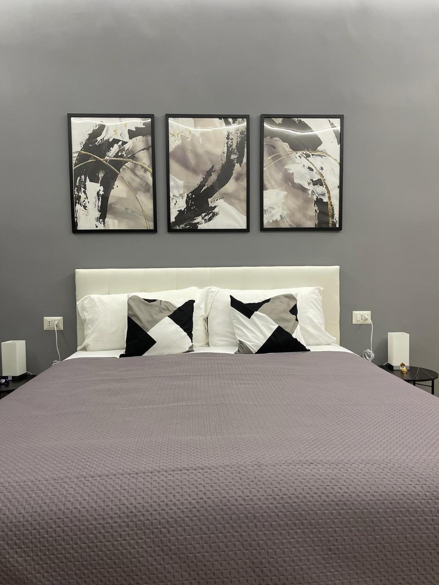 Vomero Suite And Deluxe Room B&B Napoli Zewnętrze zdjęcie