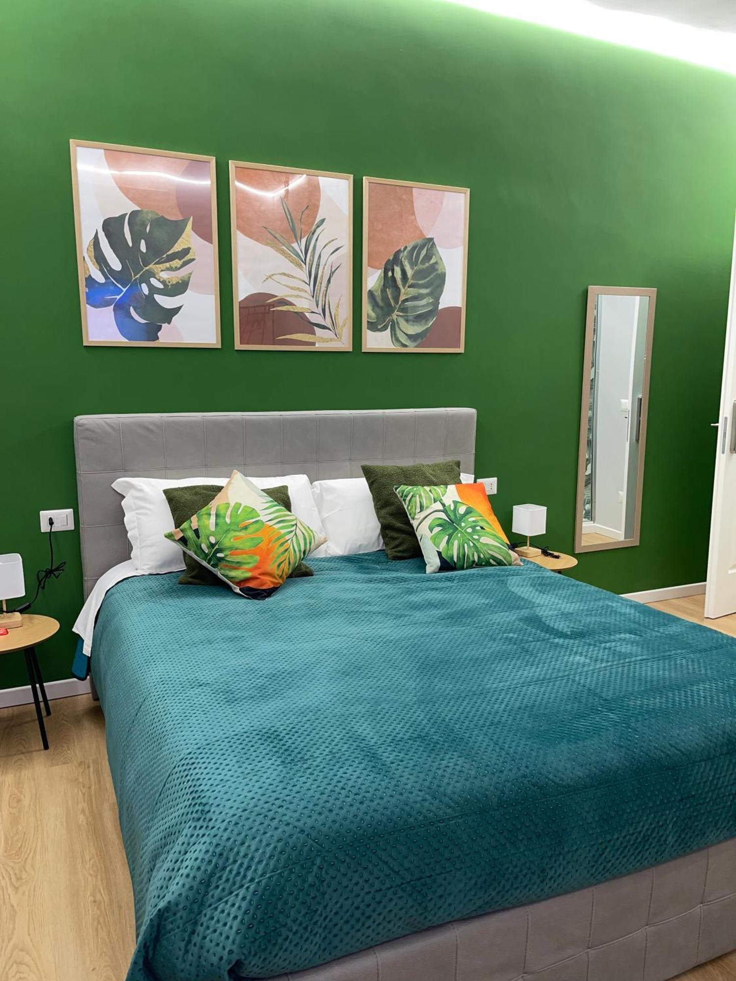 Vomero Suite And Deluxe Room B&B Napoli Zewnętrze zdjęcie