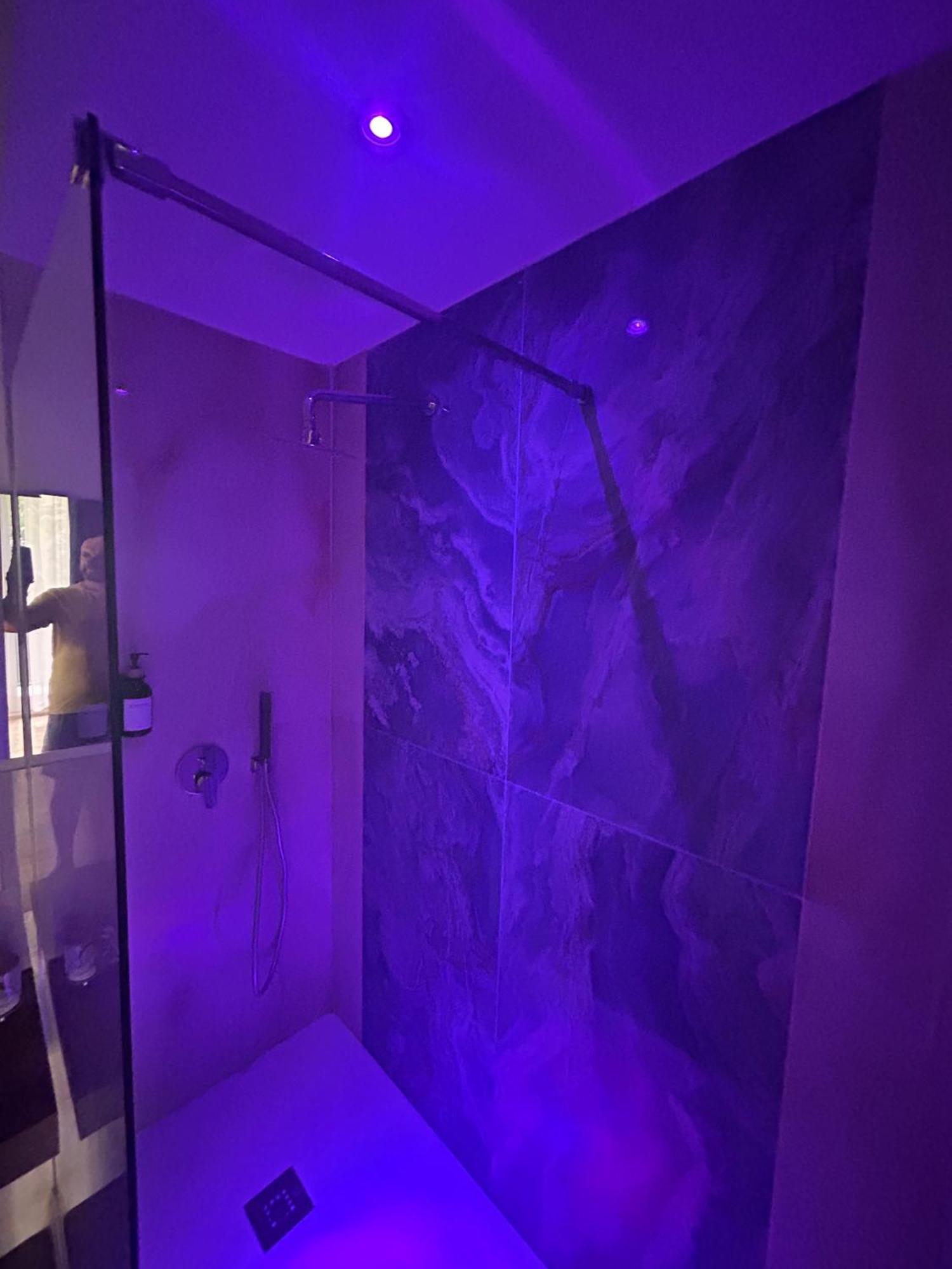 Vomero Suite And Deluxe Room B&B Napoli Zewnętrze zdjęcie
