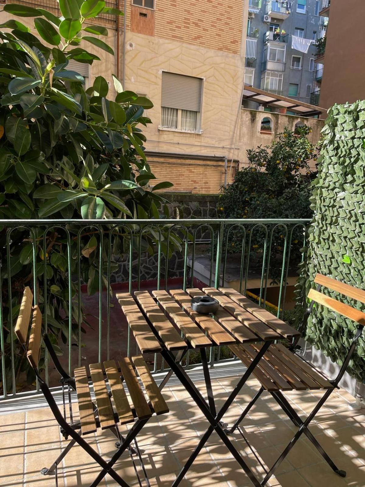 Vomero Suite And Deluxe Room B&B Napoli Zewnętrze zdjęcie